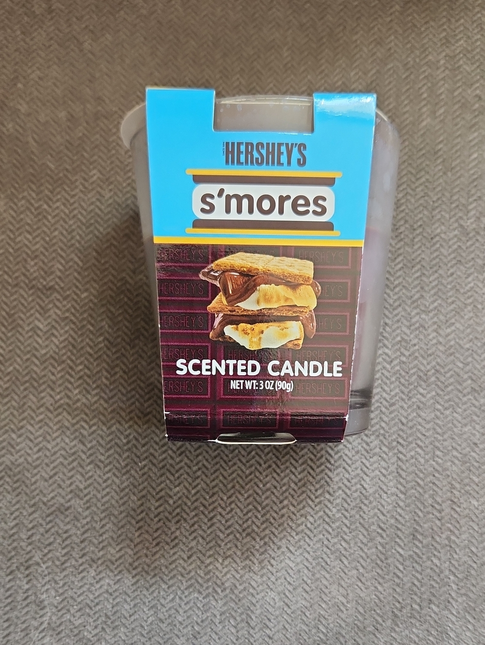 Hershey's S'mores Scented Candle - Blue & Brown Packaging